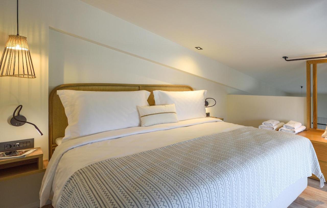 Alea Suites -Adults Only And Kids 14 Plus Asproválta Eksteriør billede